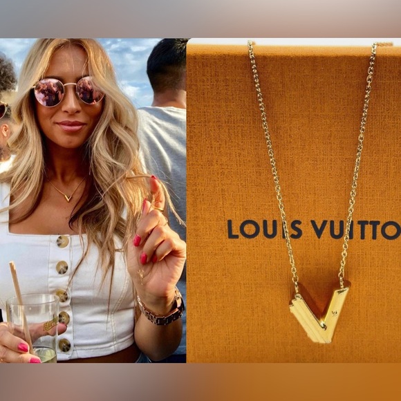 Louis Vuitton Necklace With box - Picture 1 of 12